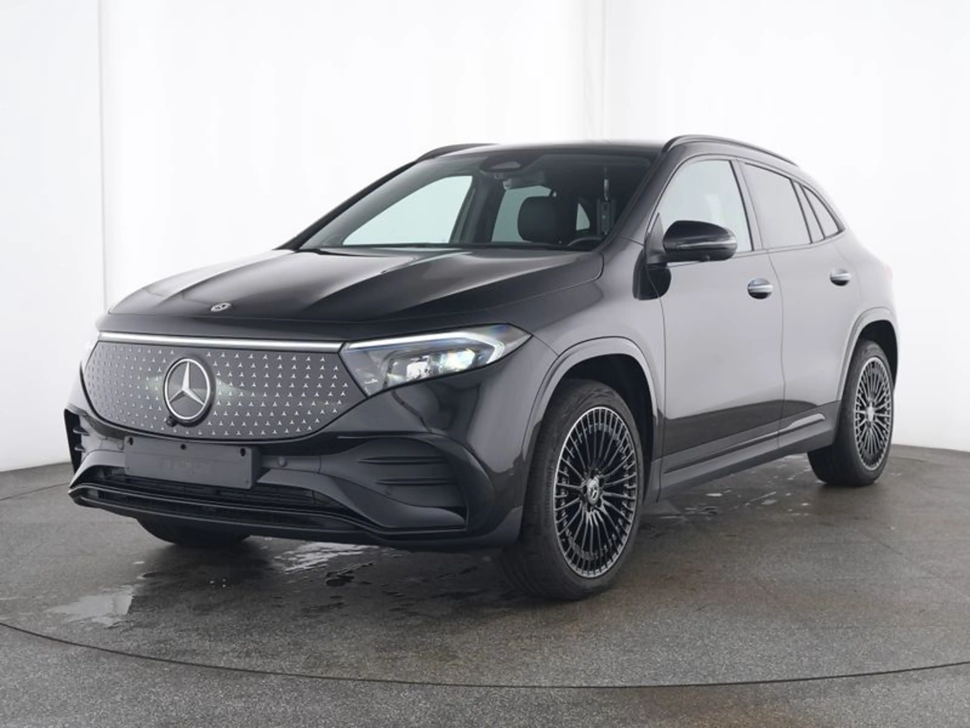 Mercedes-Benz EQA 350 4M AMG-Sport/Pano/Burm/Night/Distr/20' — photo 2