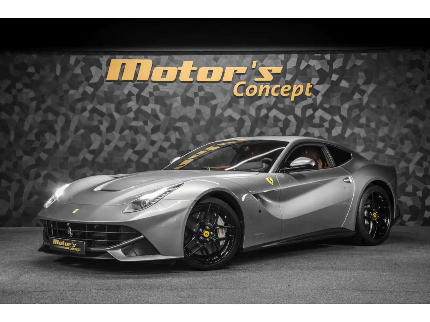 Ferrari F12 6.3 V12 - GRIGIO TITANIO Srebrny - 1