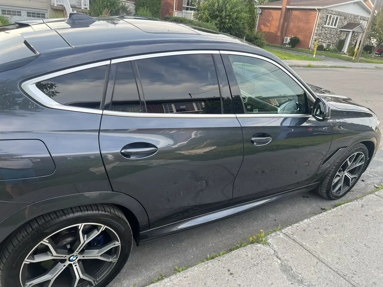 BMW X6 снимка BMW X6