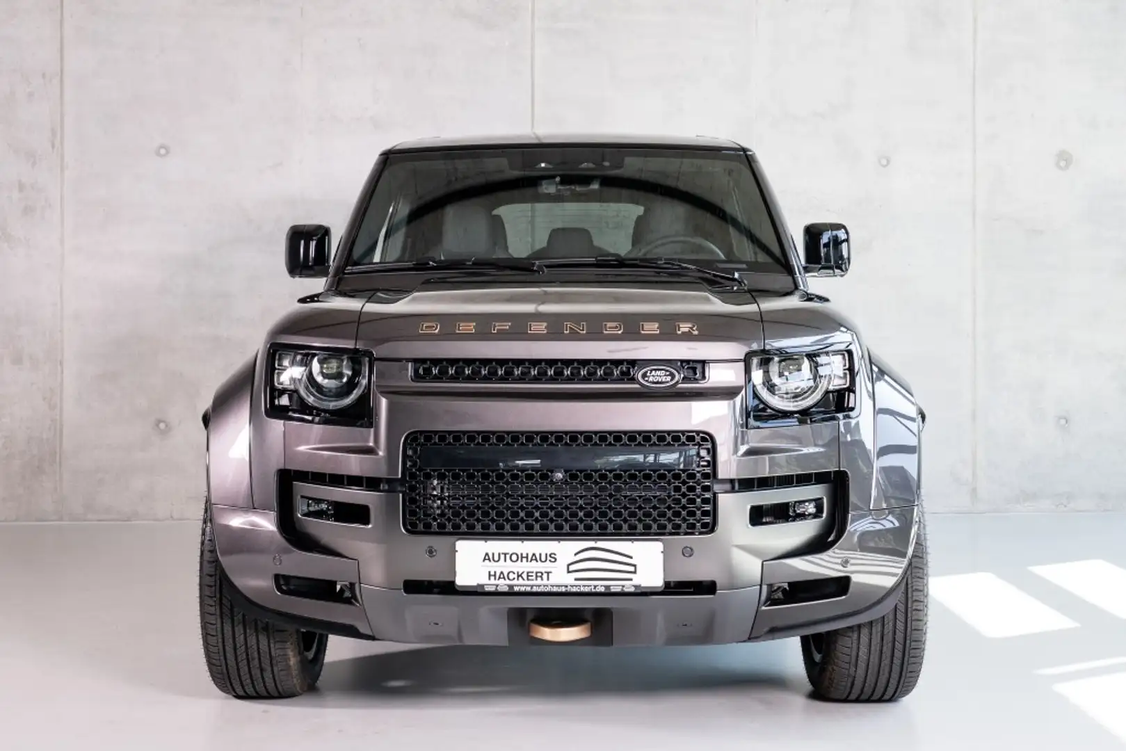 Land Rover Defender OctaP635 AHK 110 ON STOCK! 2025 Grau - 2