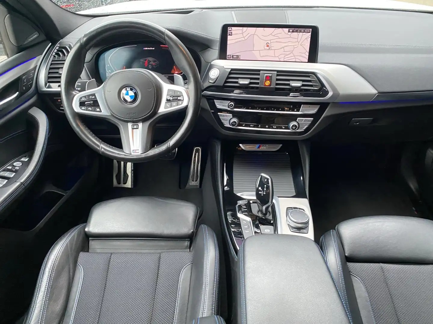 BMW X4 M 40d AHK/SHZ/HUD/360/AKUSTIK/LED+/K-ZUG Blanc - 2
