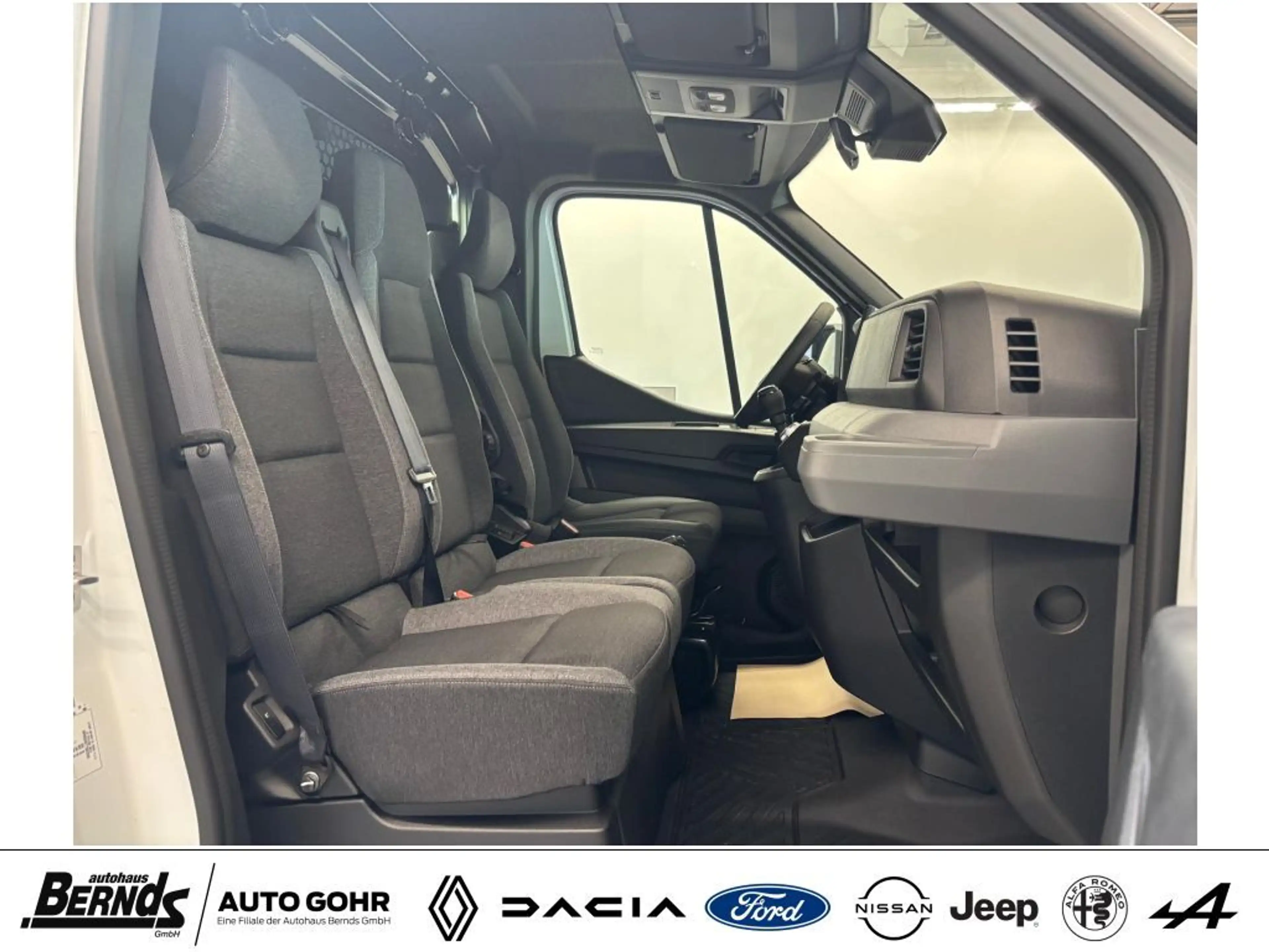 Nissan Interstar L3H2 3,5 dCi 150 FWD N-Connecta — photo 3