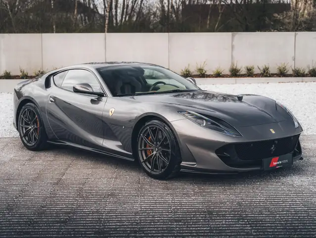 Ferrari 812 Superfast / Atelier / First Owner / Lift / Carbon
