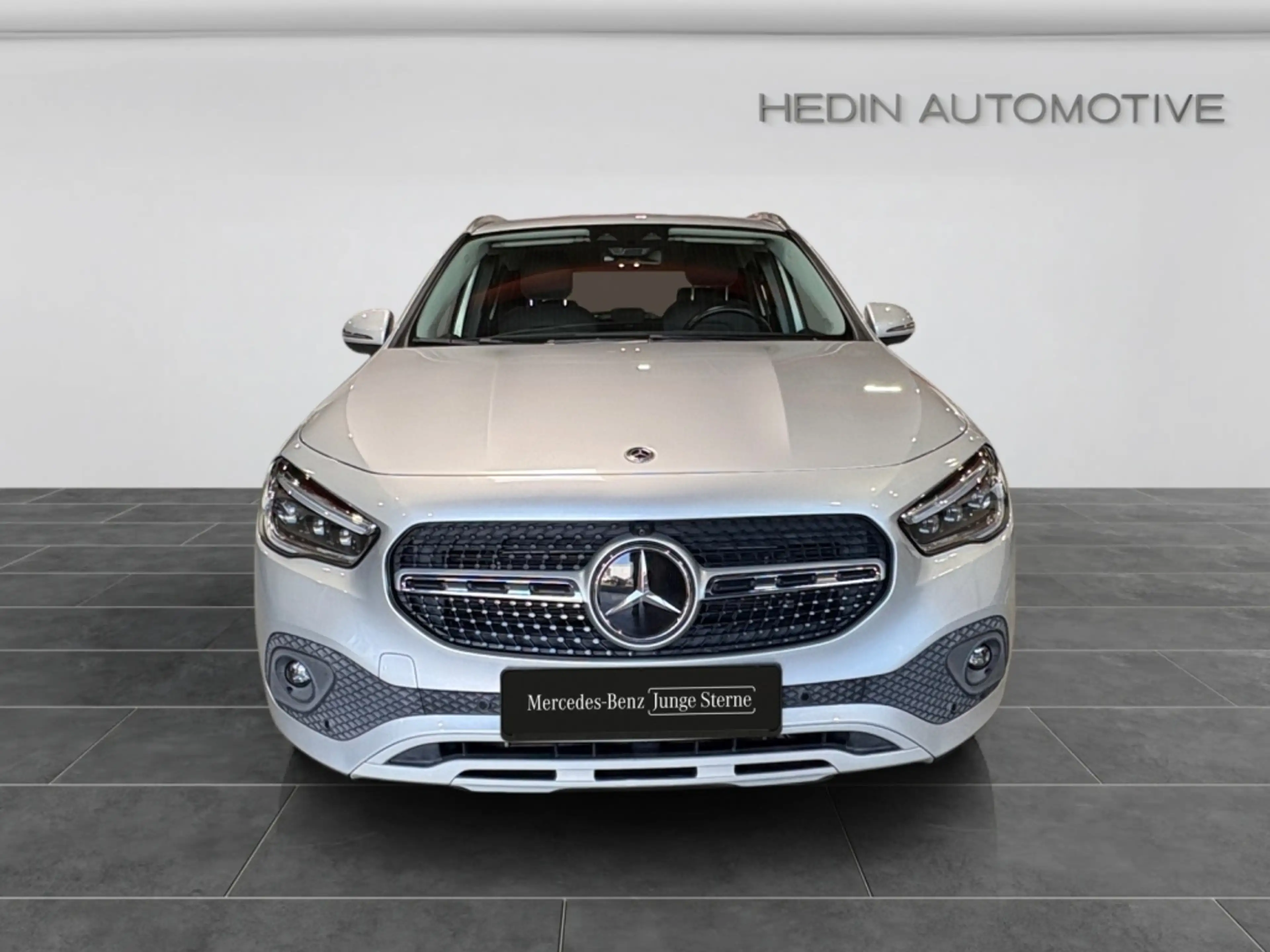 Mercedes-Benz GLA 250 e DISTR|MBEAM|KEYL|AHK|360°|SHZ+LHZ|AMBI — photo 10