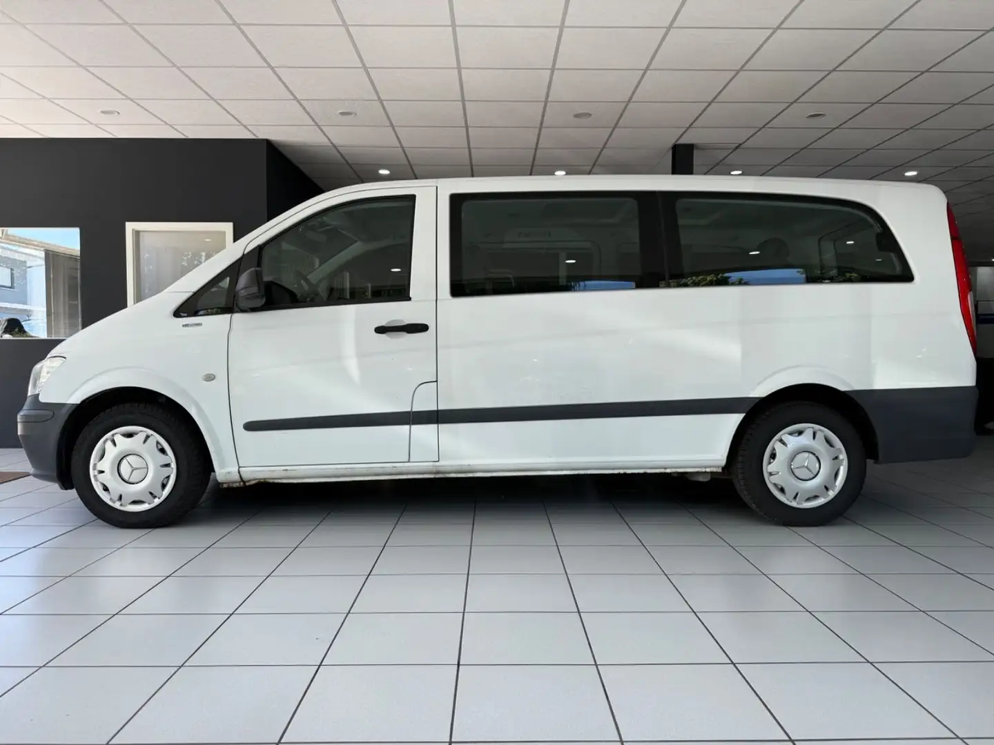 Mercedes-Benz Vito 113 CDI Extralang 8-Sitze*KLIMA*AHK*STAND-H Wit - 2