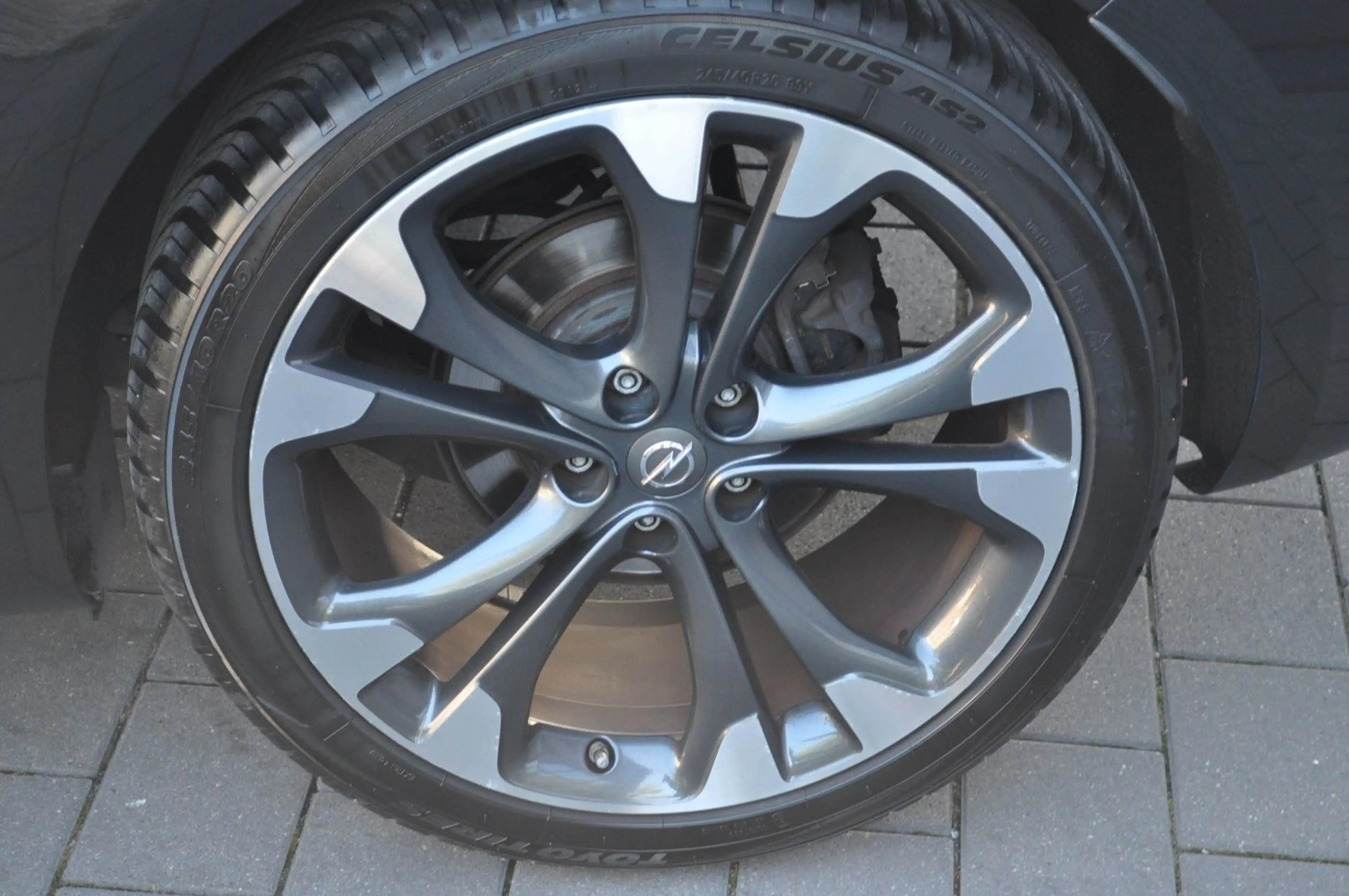 Opel Cascada 1.6 Innovation * AUTOMATIC - TÜV NEU * — photo 19
