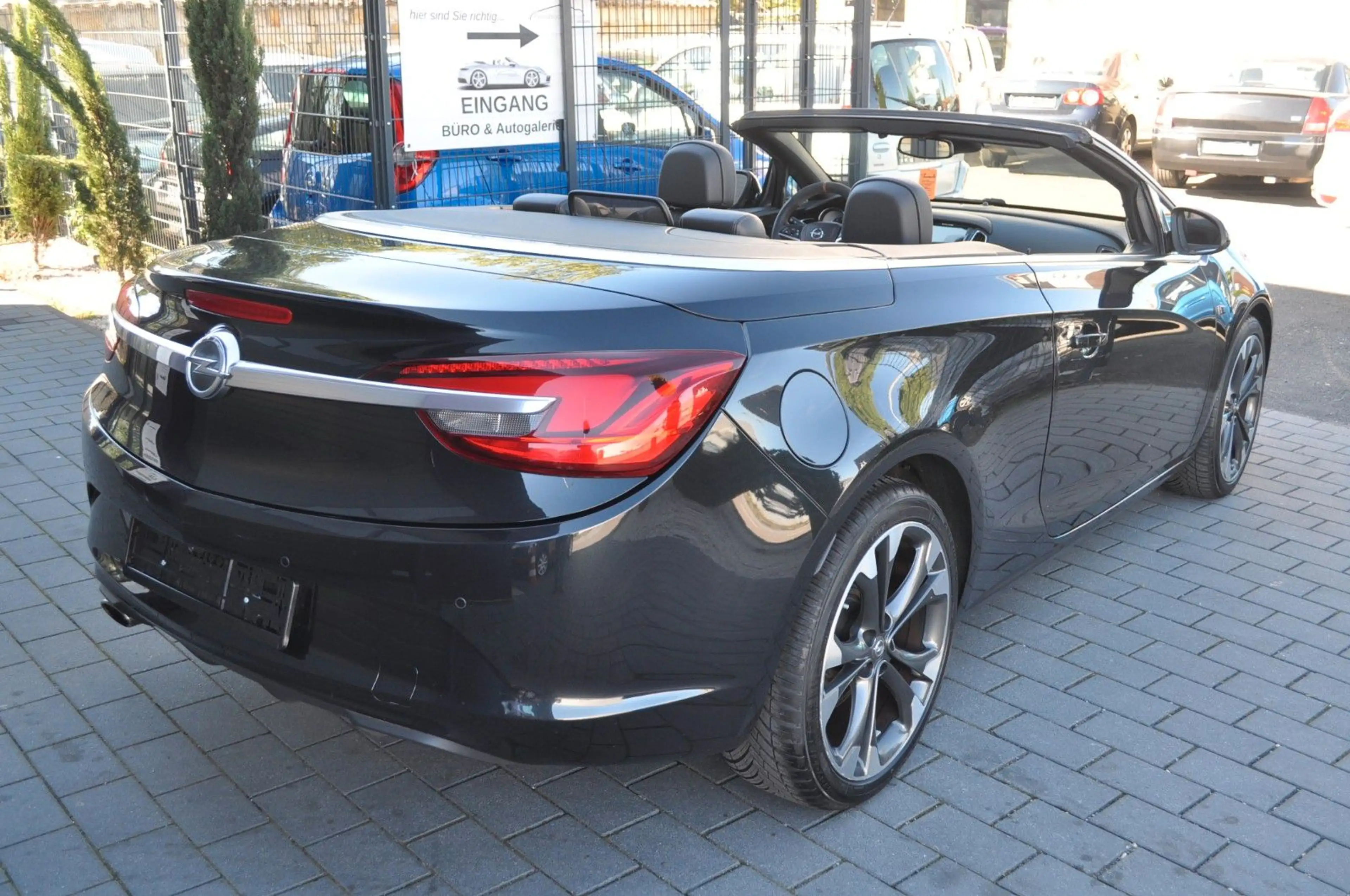 Opel Cascada 1.6 Innovation * AUTOMATIC - TÜV NEU * — photo 6