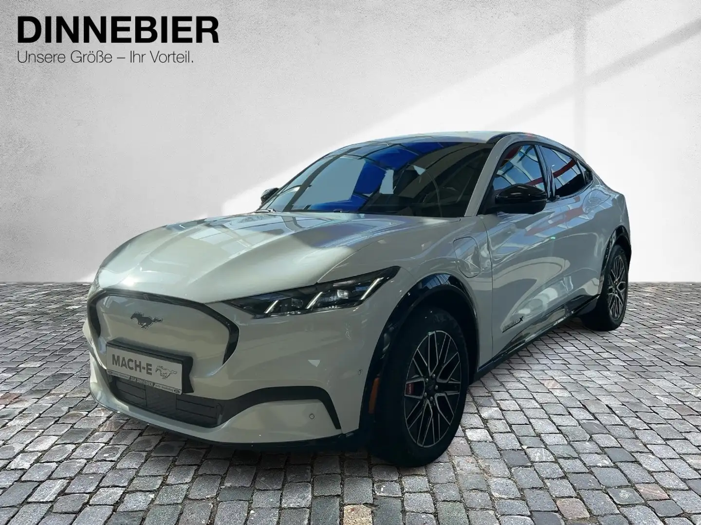 Ford Mustang Mach-E Premium LED+360° Kamera+Navi Fehér - 2