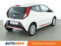 Toyota Aygo 1.0-VVT-i X-Play*KLIMA*GARANTIE* Weiß - thumbnail 6