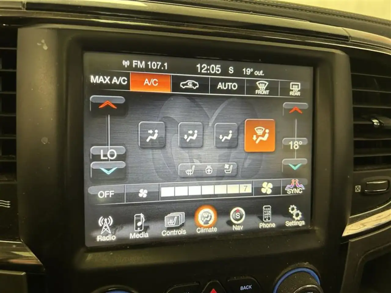 RAM 1500 photo RAM 1500