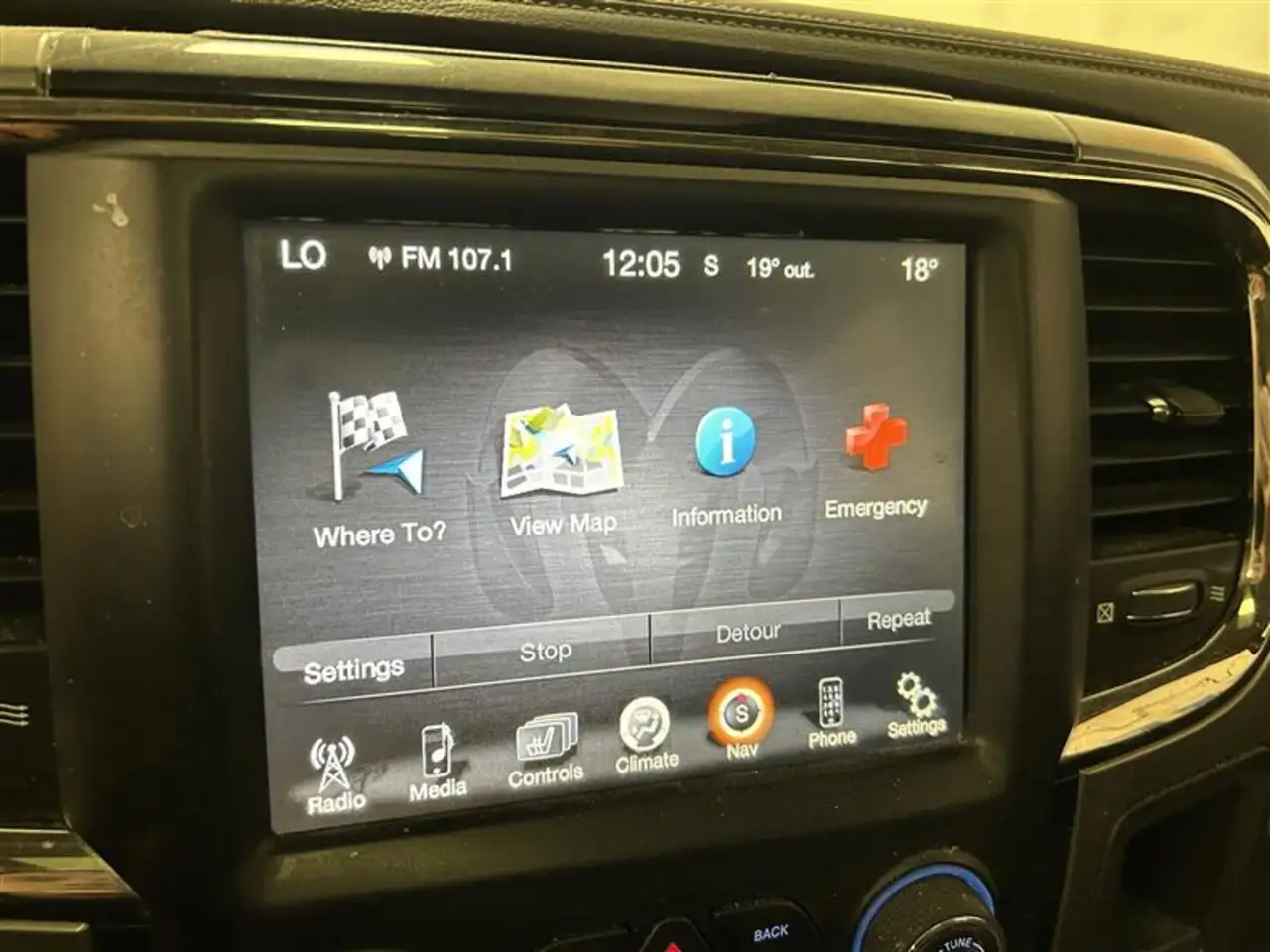 RAM 1500 photo RAM 1500