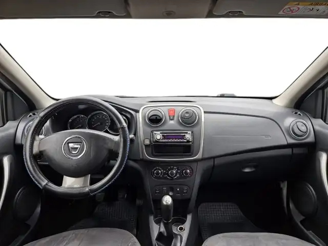 Dacia Sandero view 7