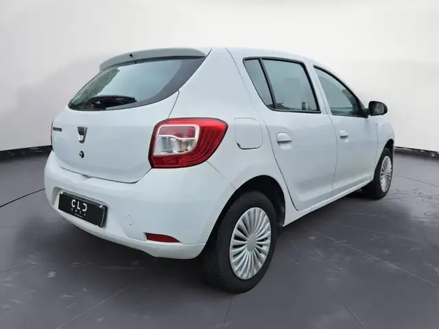 Dacia Sandero view 3