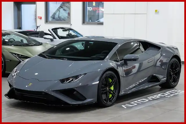 Lamborghini Huracan 5.2 V10 EVO RWD Coupé