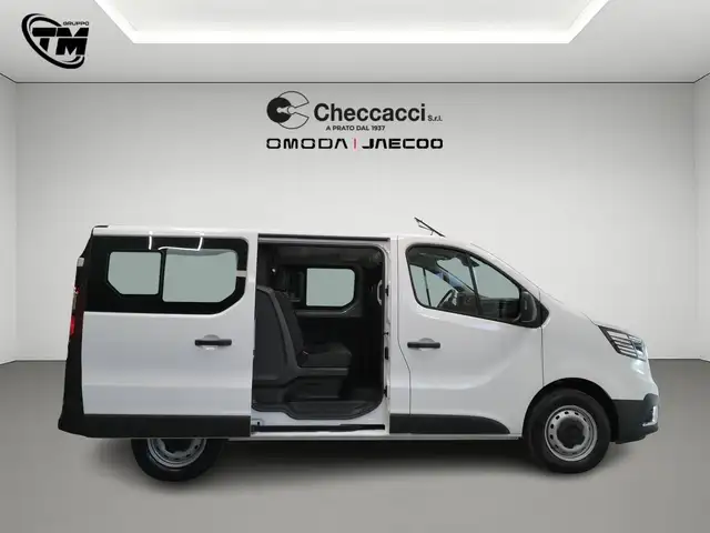 Renault Trafic view 7