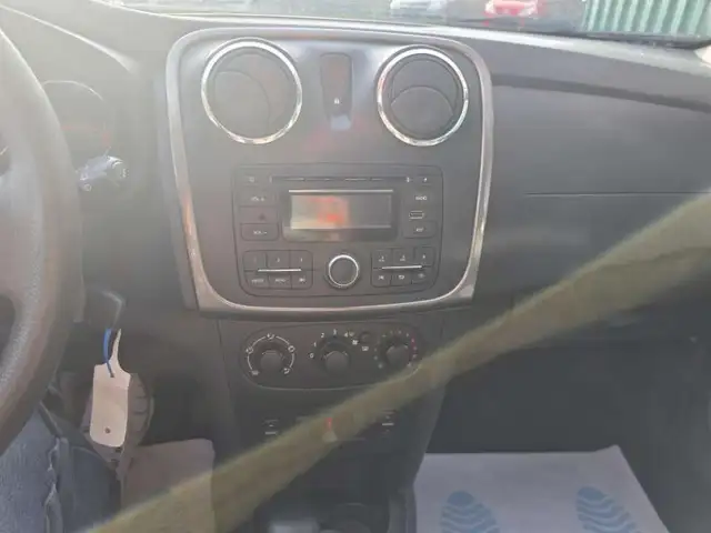 Dacia Sandero view 13