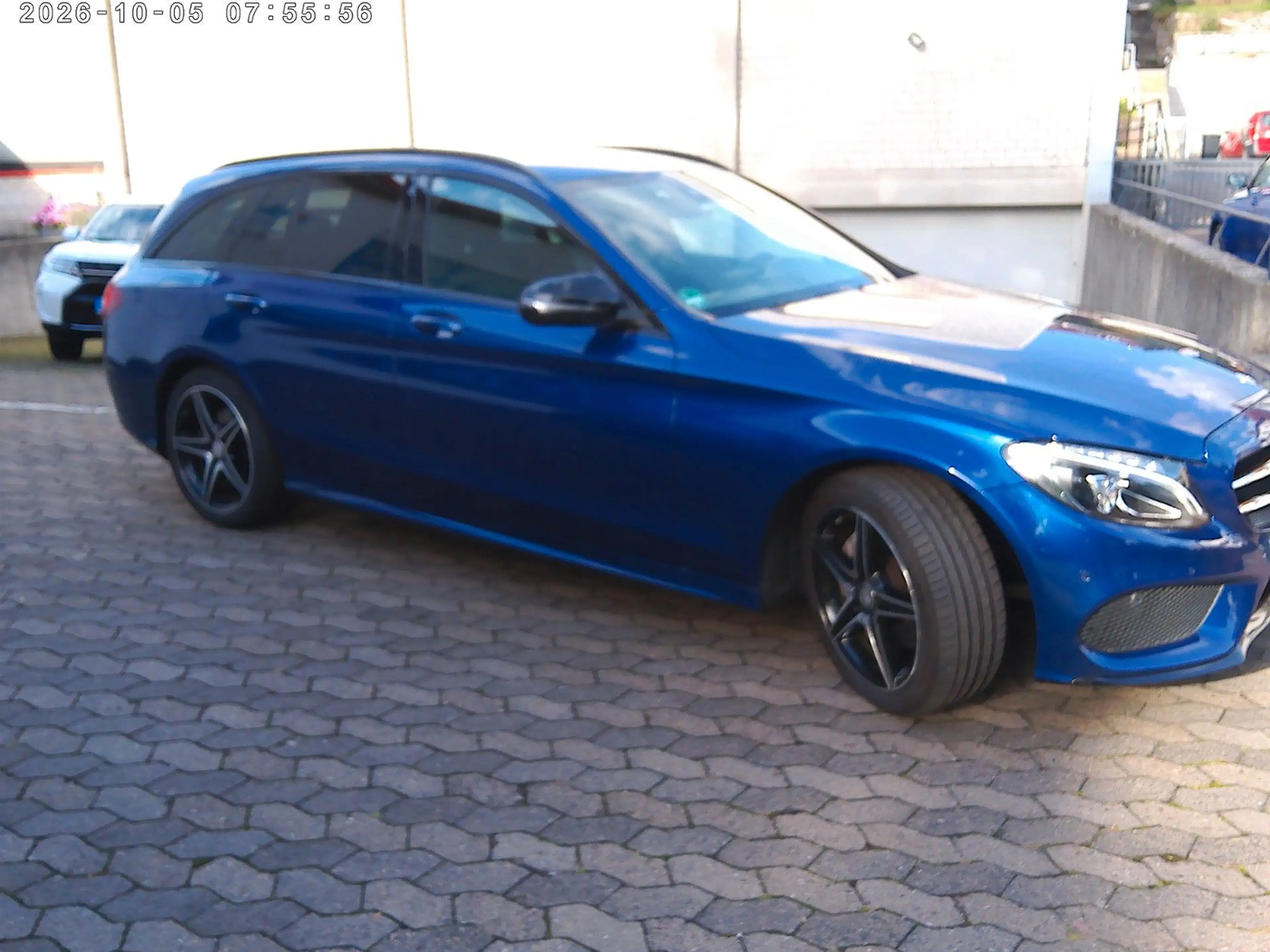 Mercedes-Benz C 180 T-Modell  AMG line — photo 2