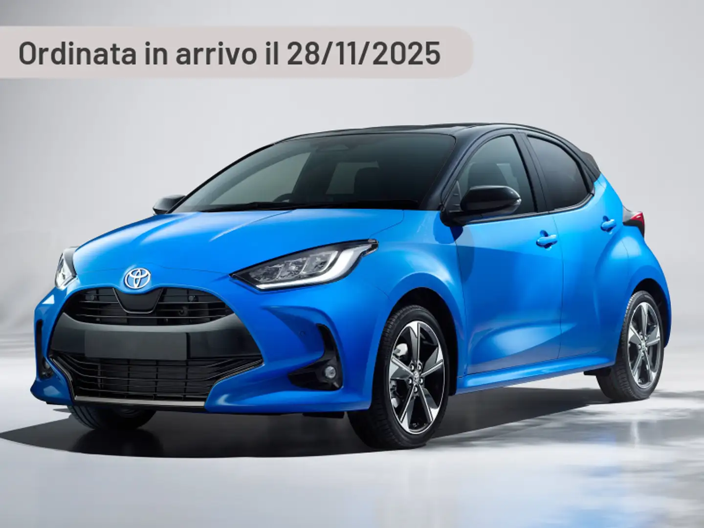 Toyota Yaris 1.5 130 Hybrid 5 porte GR Sport Argento - 2