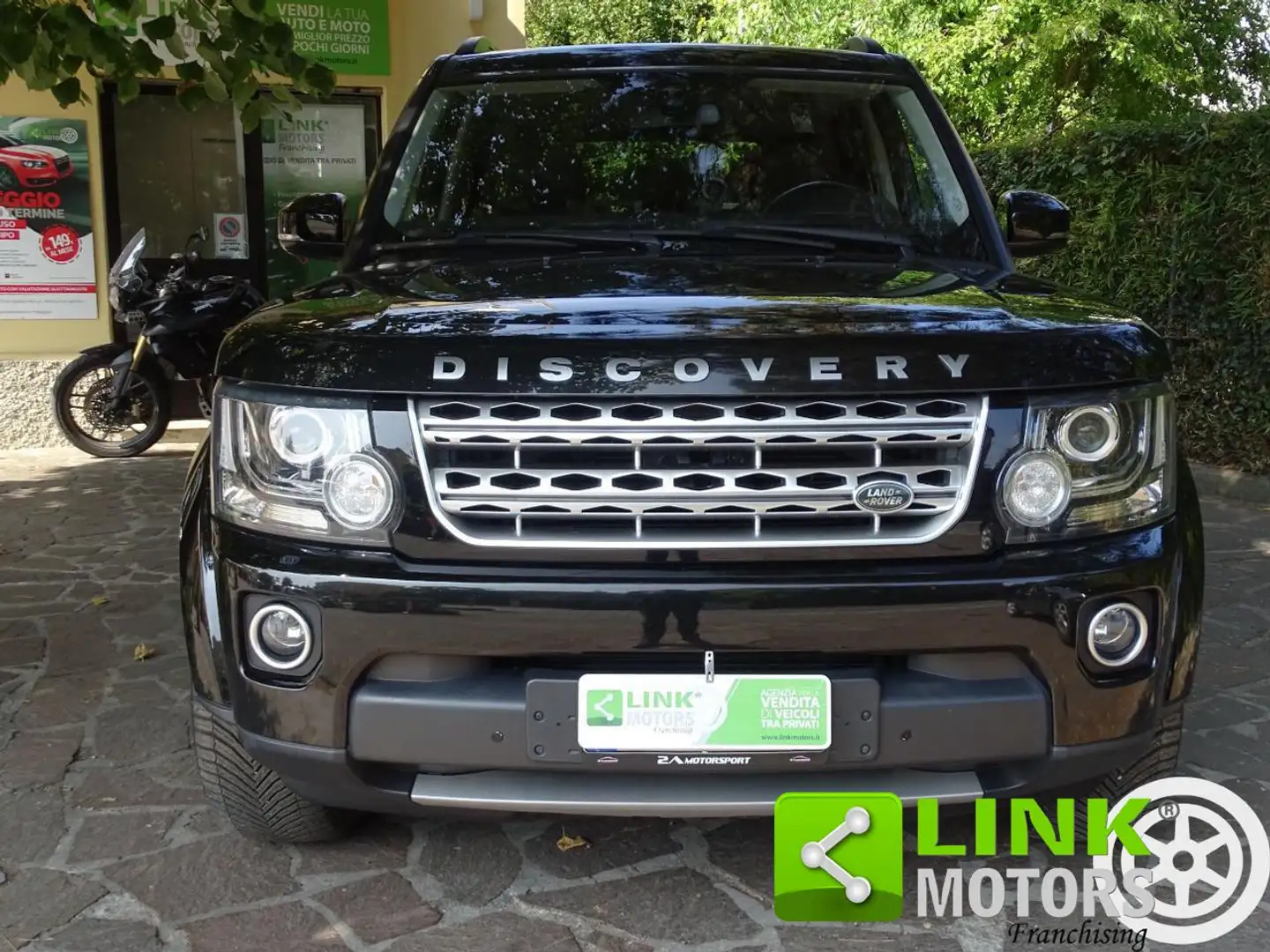 Land Rover Discovery 4 3.0 TDV6 211cv 7posti Schwarz - 2