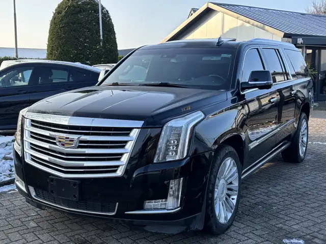 Cadillac Escalade 6.2 V8 ESV Platinum 2016 LEES BESCHRIJVING