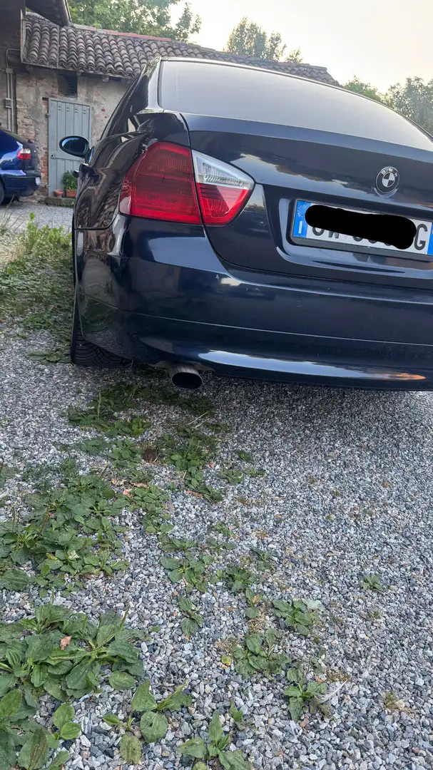 BMW 320 320i Attiva - 1