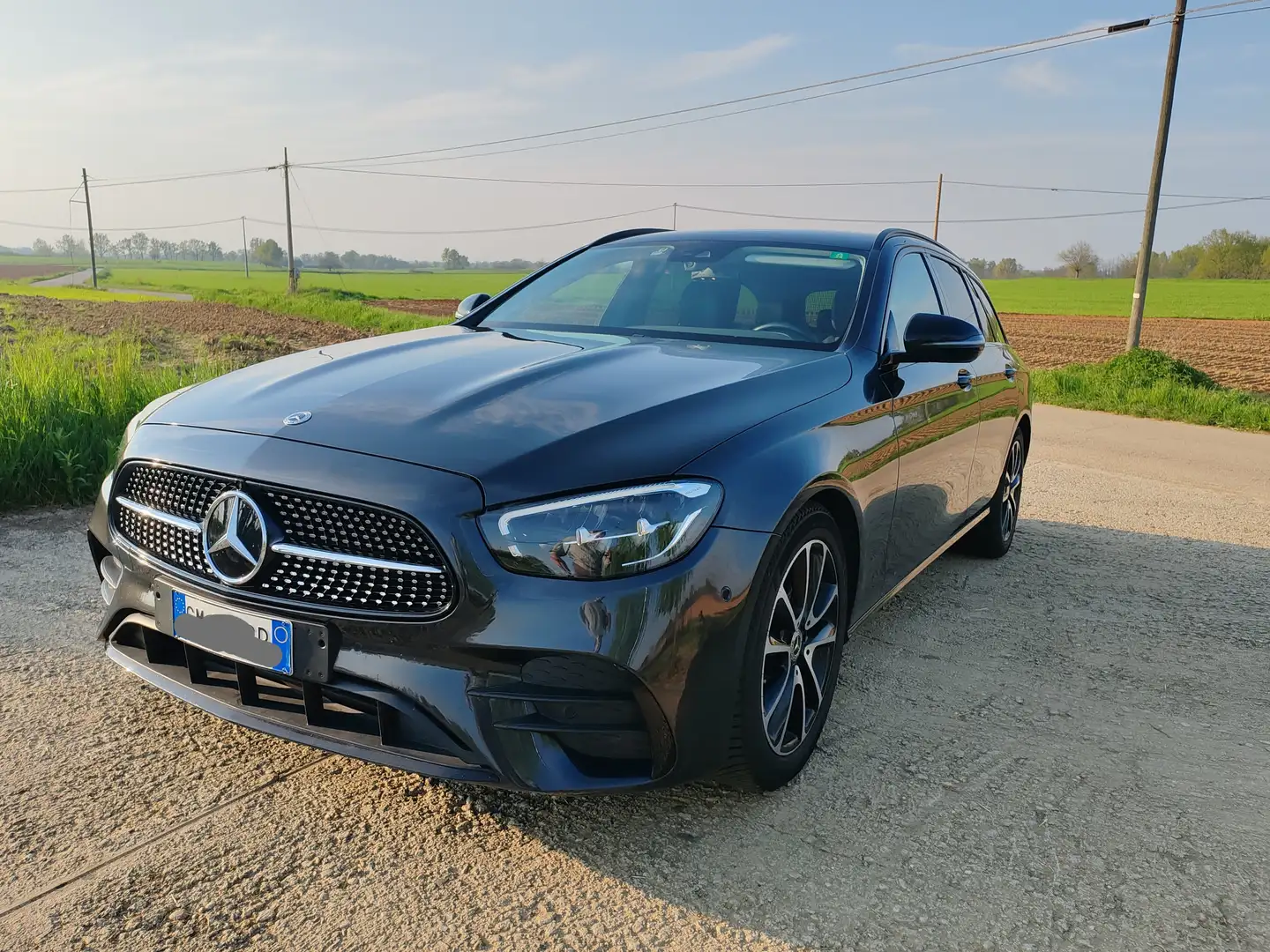 Mercedes-Benz E 220 Classe E - S213 SW SW d Premium Plus auto my20 Noir - 1