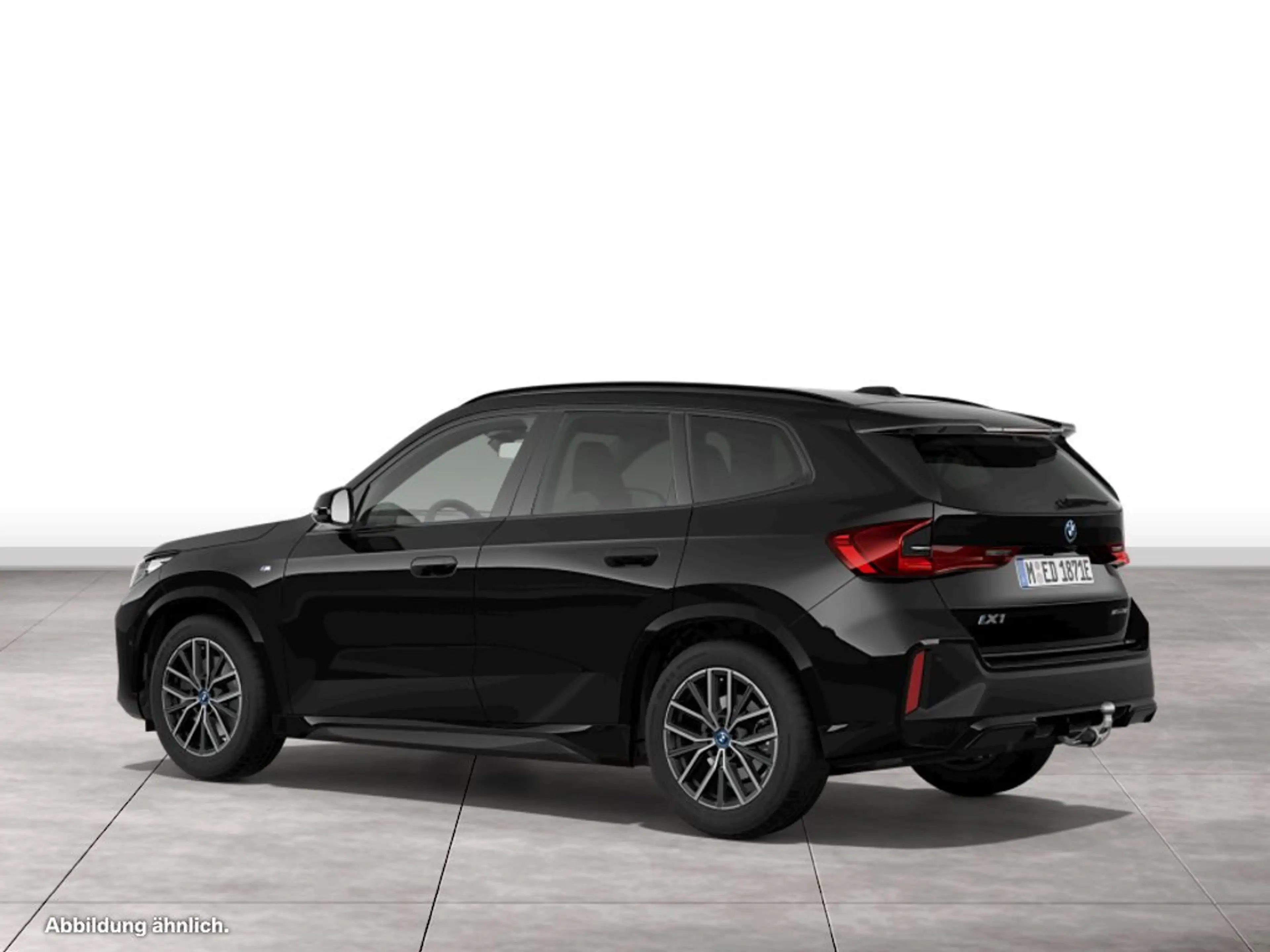 BMW iX1 xDrive30 M Sportpaket — photo 8