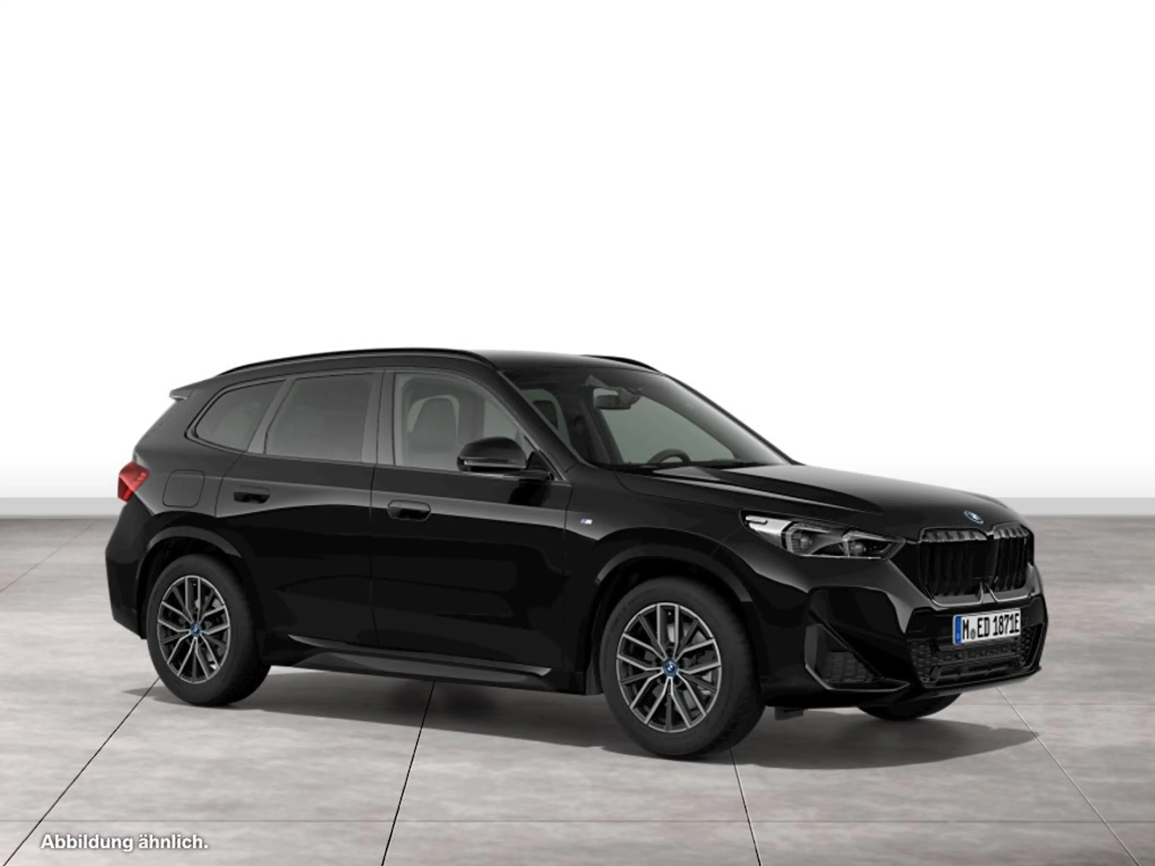 BMW iX1 xDrive30 M Sportpaket — photo 13
