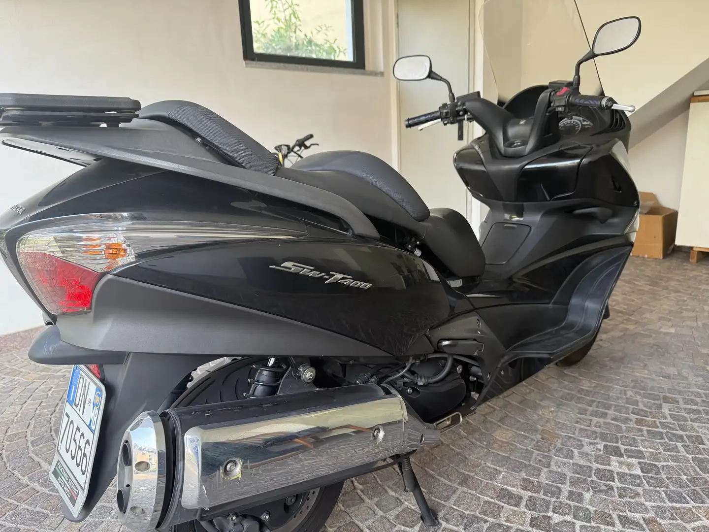 Honda SW-T 400 Gris - 2