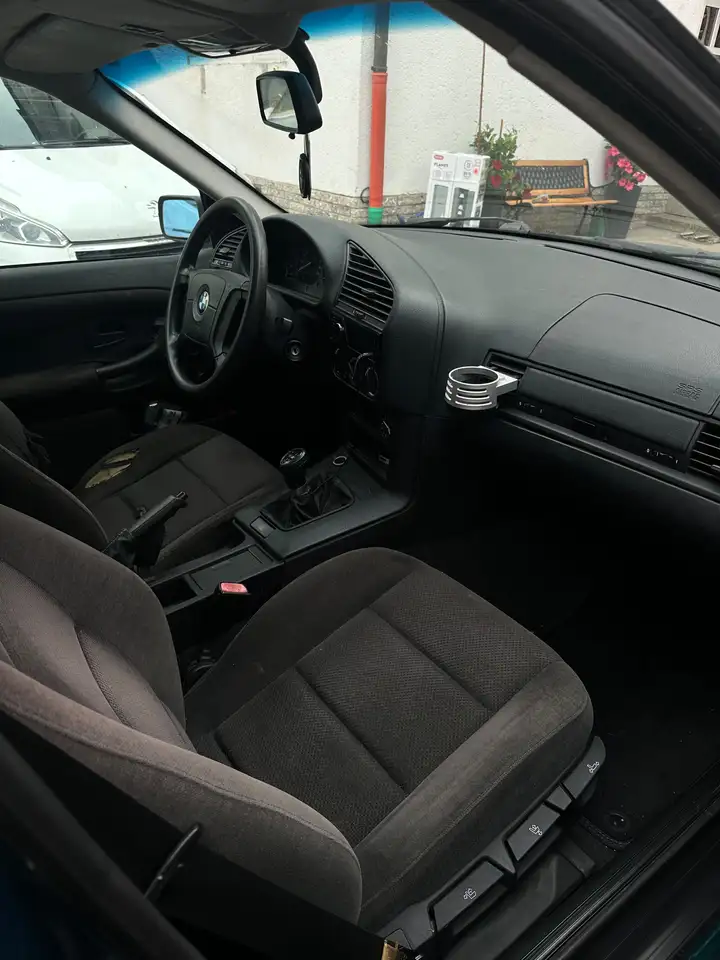 BMW 316i // M-Paket // TÜV 05/2027, foto 11