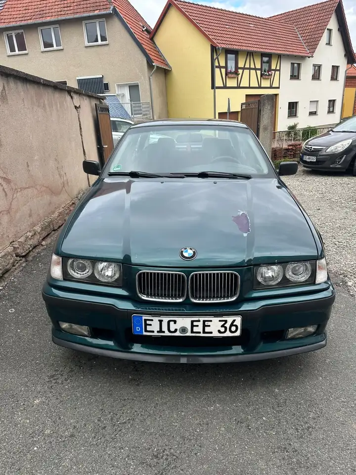 BMW 316i // M-Paket // TÜV 05/2027, foto 1