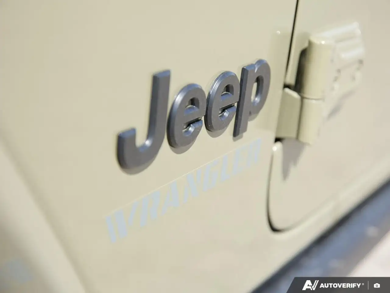 Jeep Wrangler снимка Jeep Wrangler