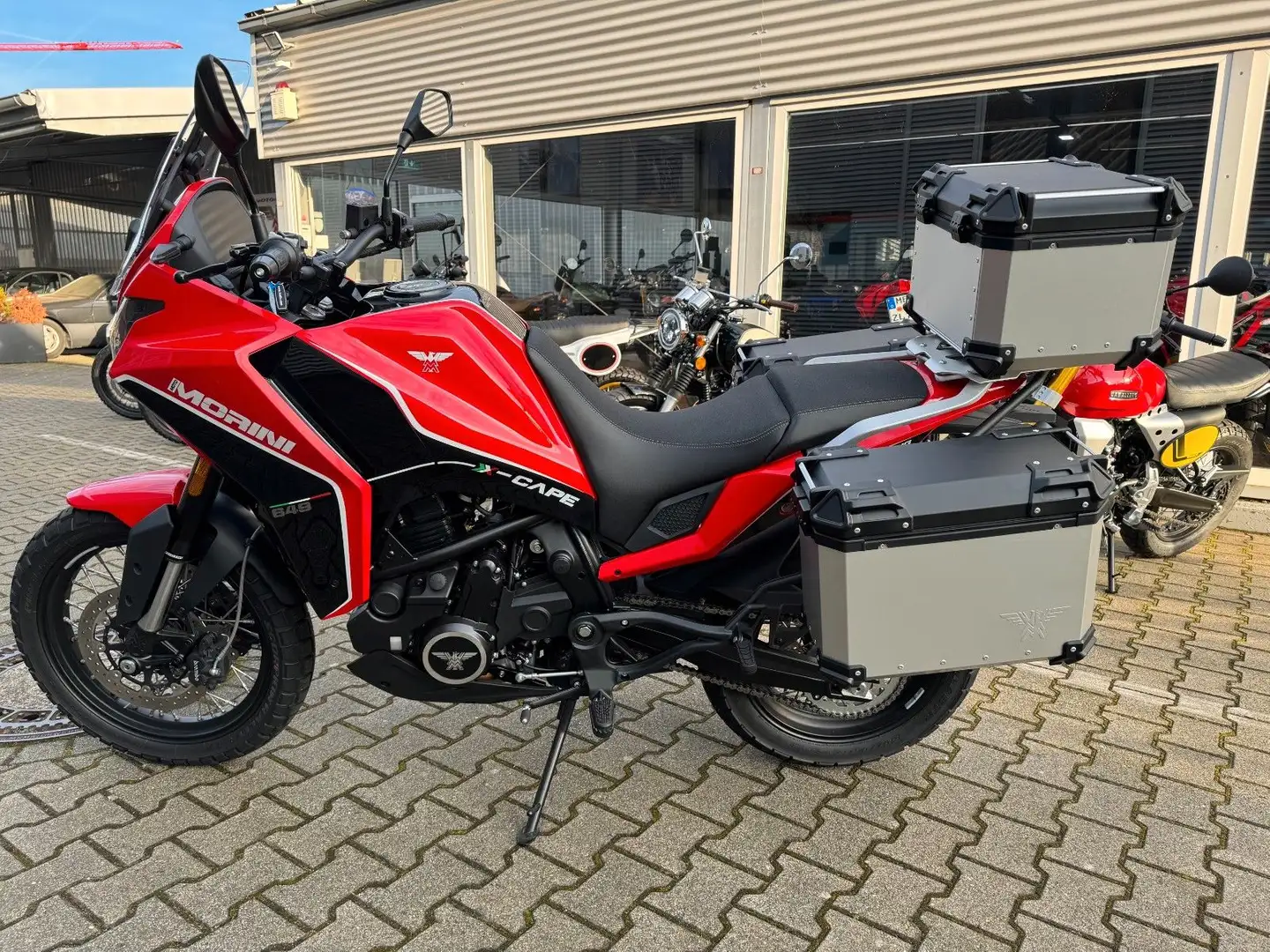 Moto Morini X-Cape 649 SALE €6990.- Rouge - 1