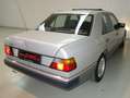 Mercedes-Benz 300 E Argent - thumbnail 9