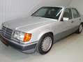 Mercedes-Benz 300 E Argent - thumbnail 1