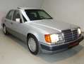 Mercedes-Benz 300 E Argent - thumbnail 3