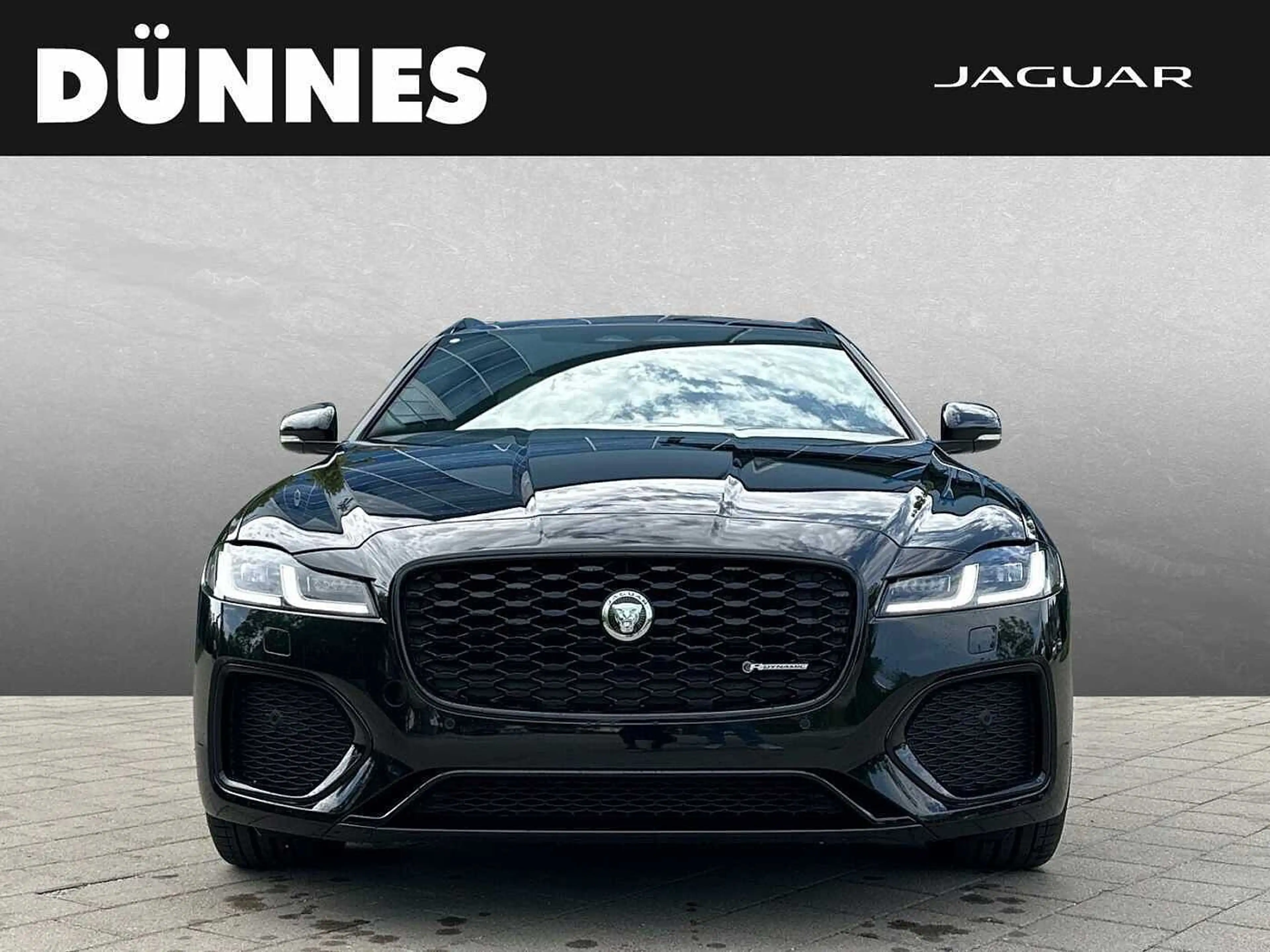 Jaguar XF D200 Sportbrake R-Dynamic SE — photo 8