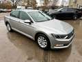 Volkswagen Passat 1.4 TSI (BlueMotion Technology) Comfortline Grijs - thumbnail 3