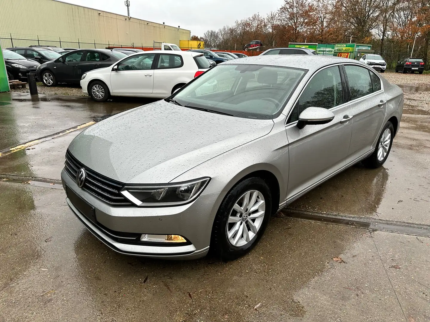 Volkswagen Passat 1.4 TSI (BlueMotion Technology) Comfortline Gris - 1