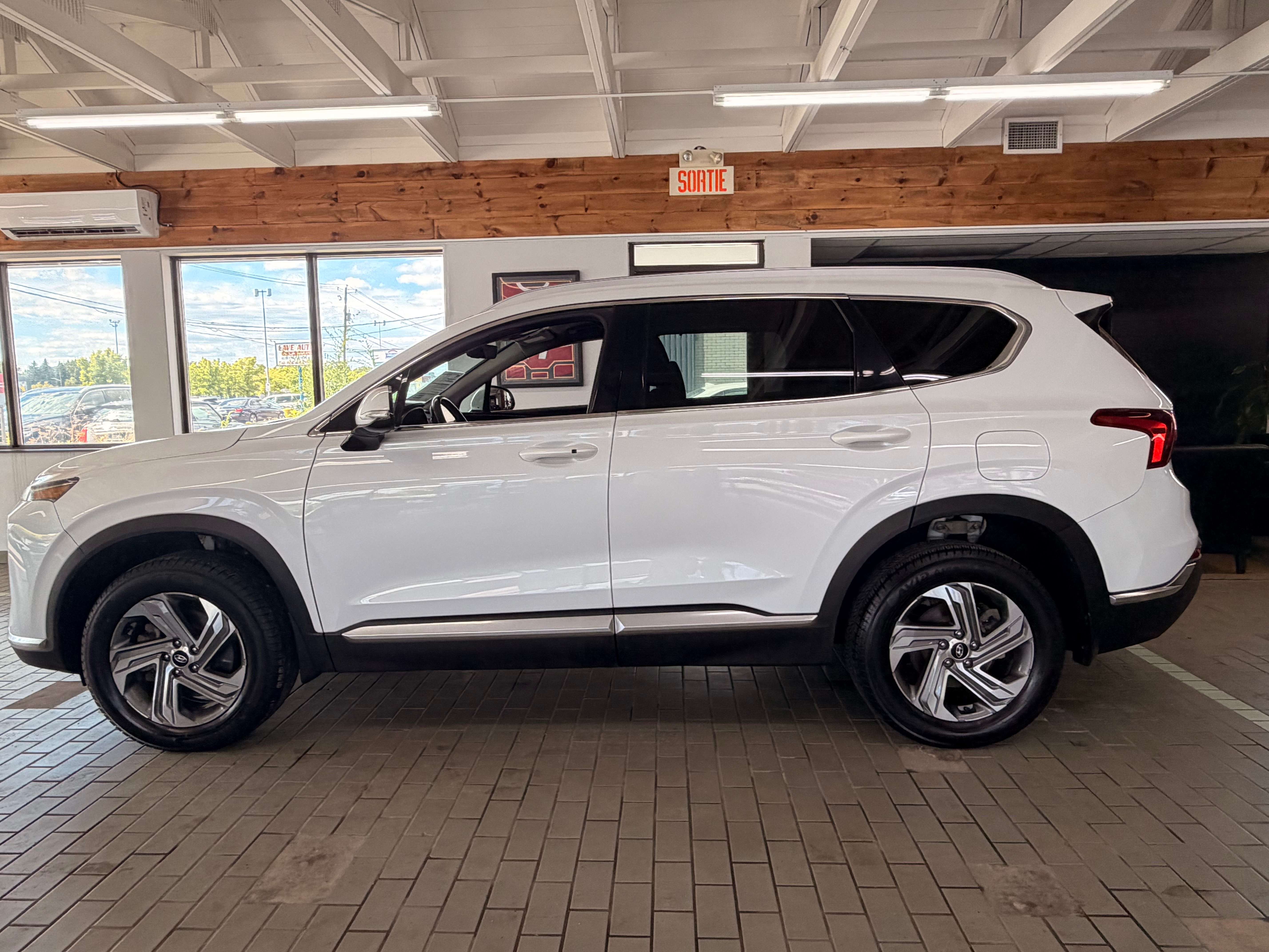 2021 Hyundai Santa Fe Preferred - Image 2