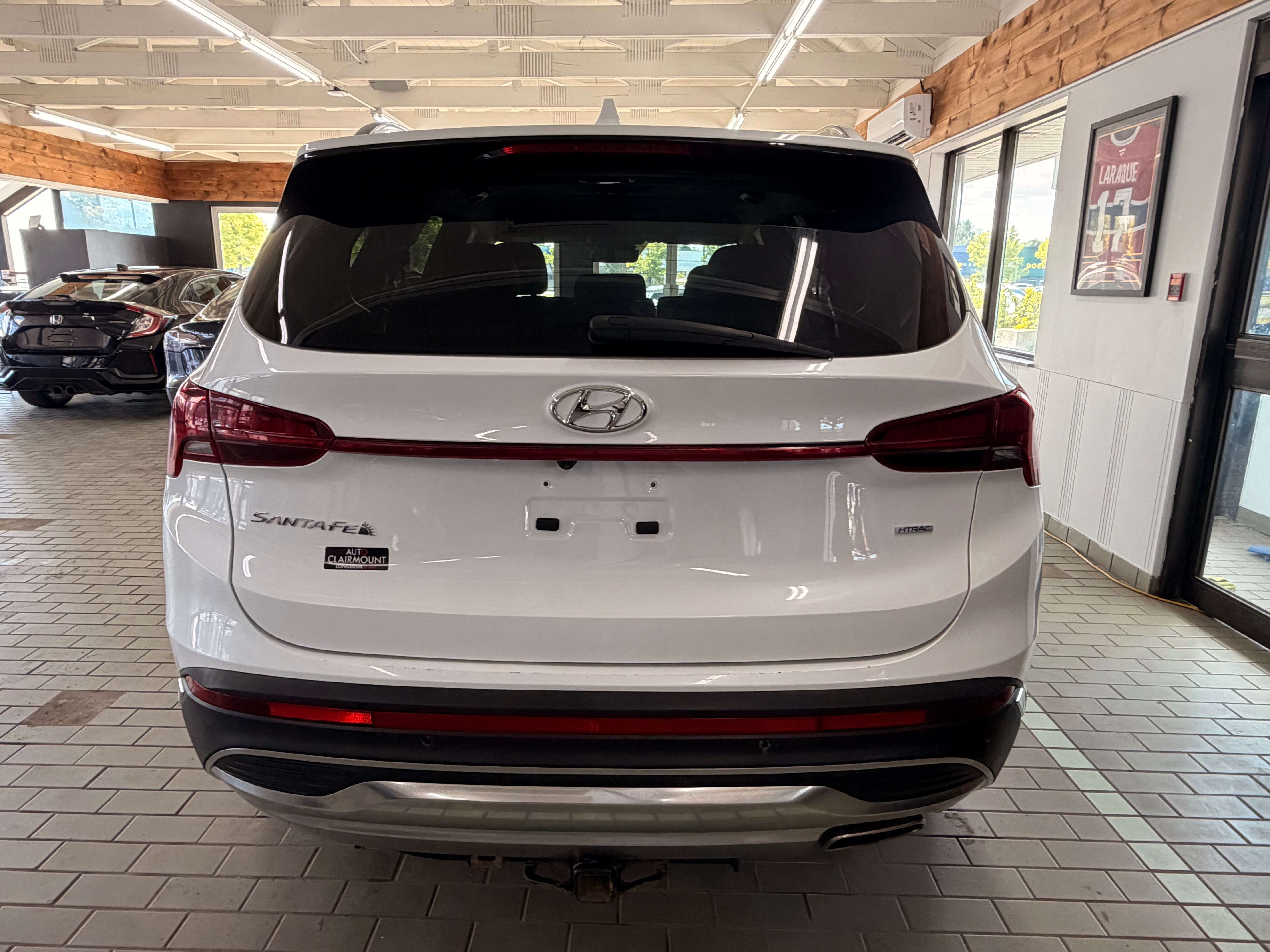 2021 Hyundai Santa Fe Preferred - Image 4