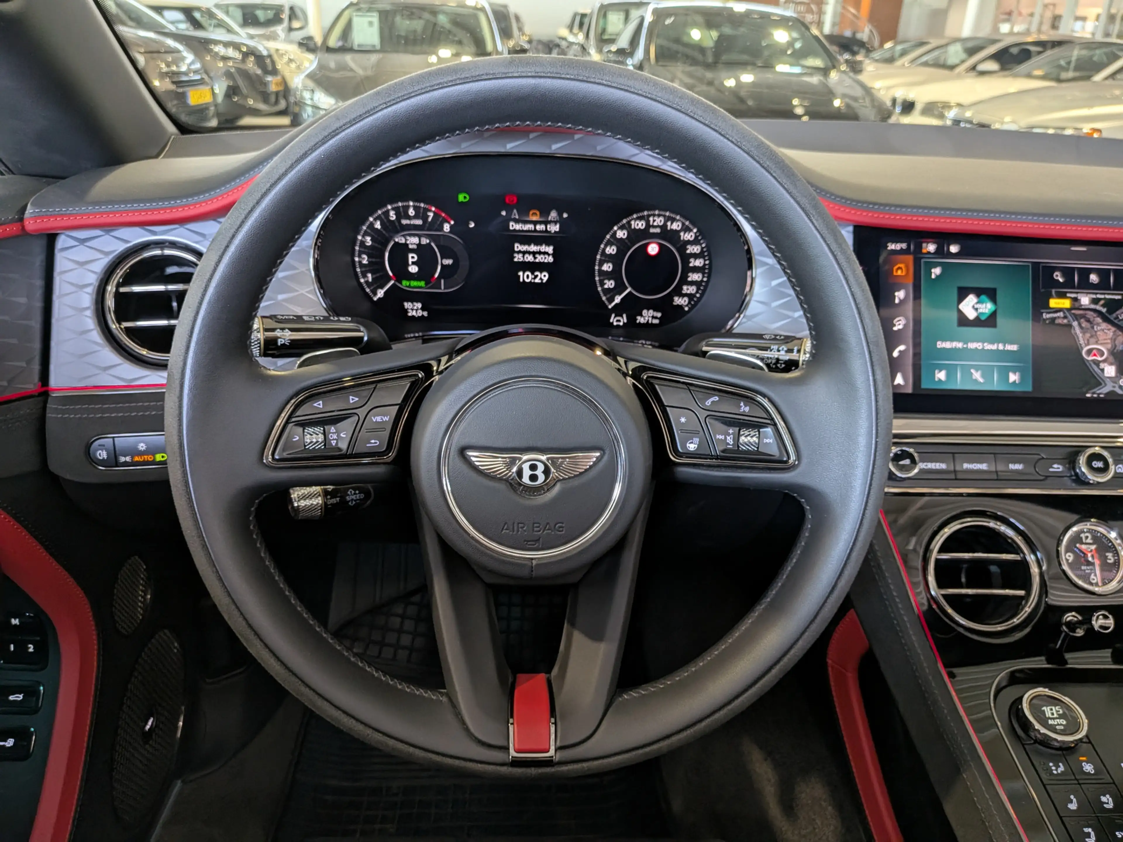 Bentley Continental GTC 4.0 V8 Hybrid Mulliner First 1 Edition — photo 20