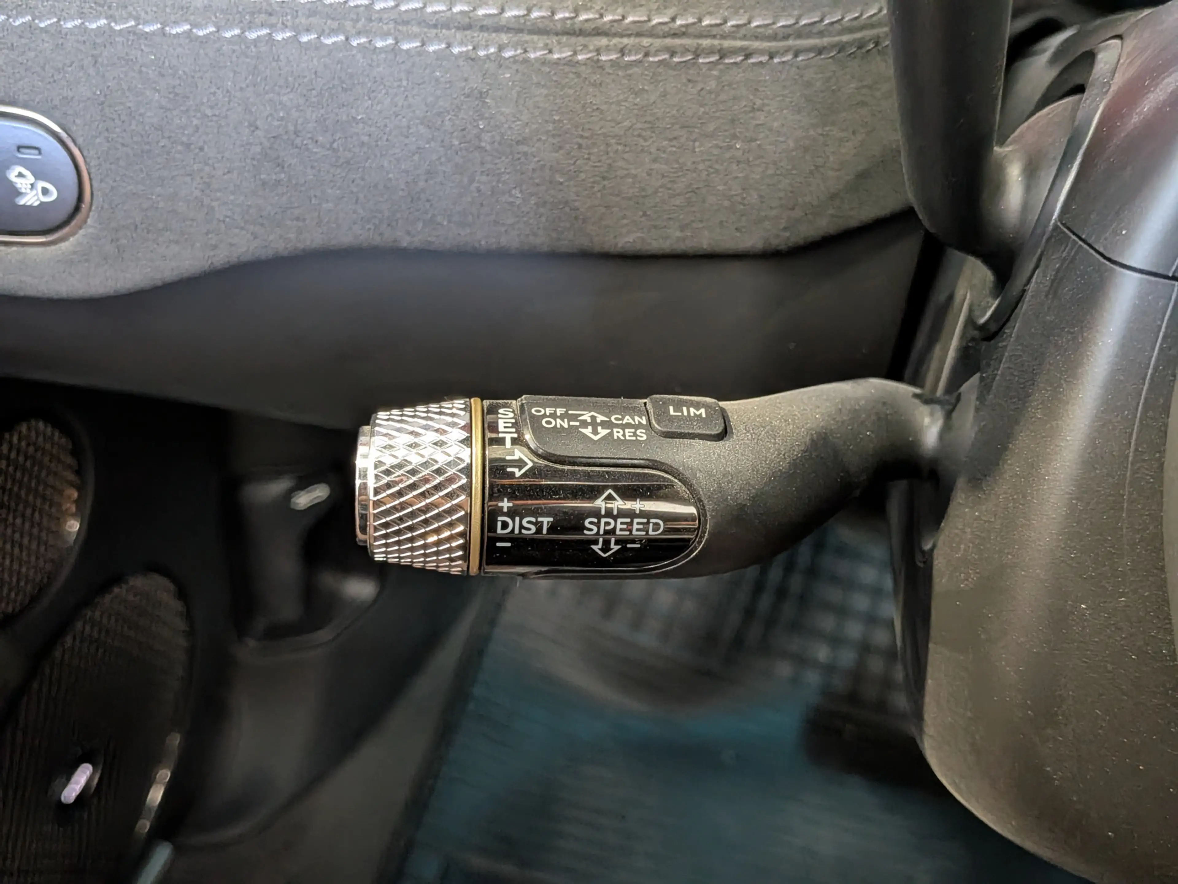 Bentley Continental GTC 4.0 V8 Hybrid Mulliner First 1 Edition — photo 32