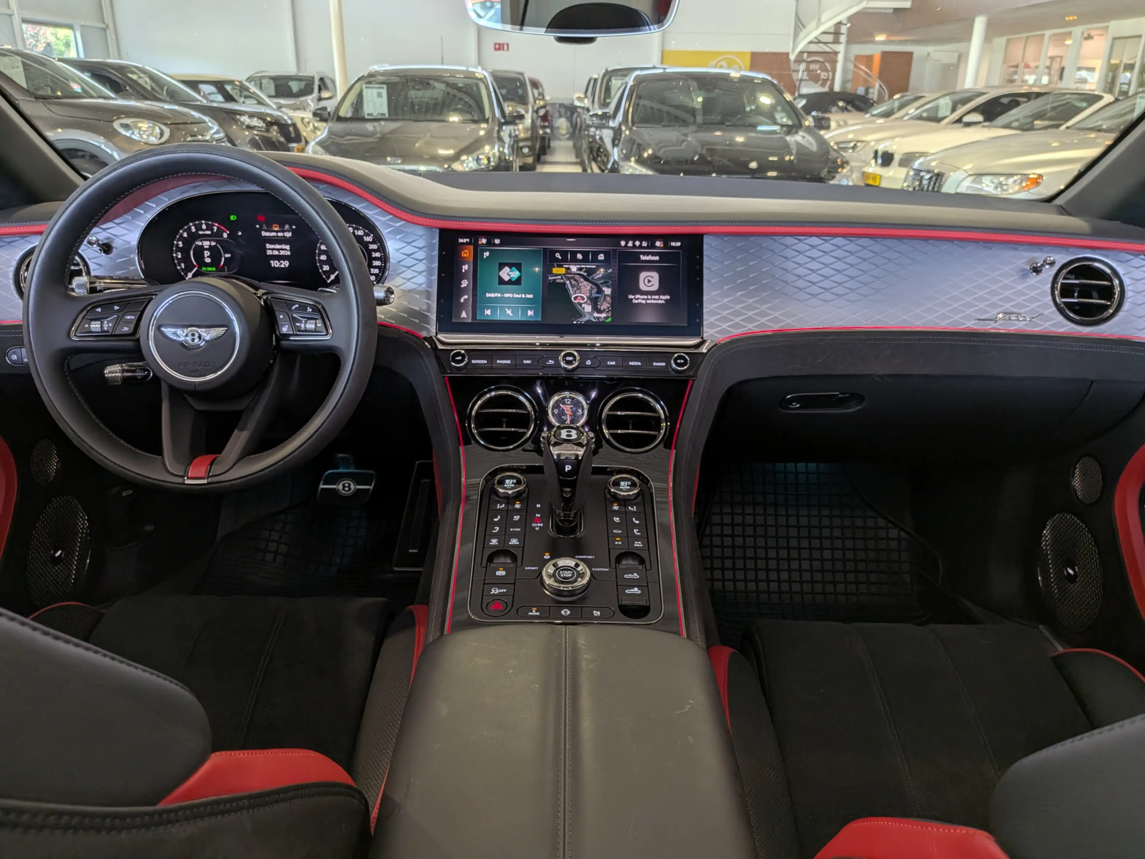 Bentley Continental GTC 4.0 V8 Hybrid Mulliner First 1 Edition — photo 19