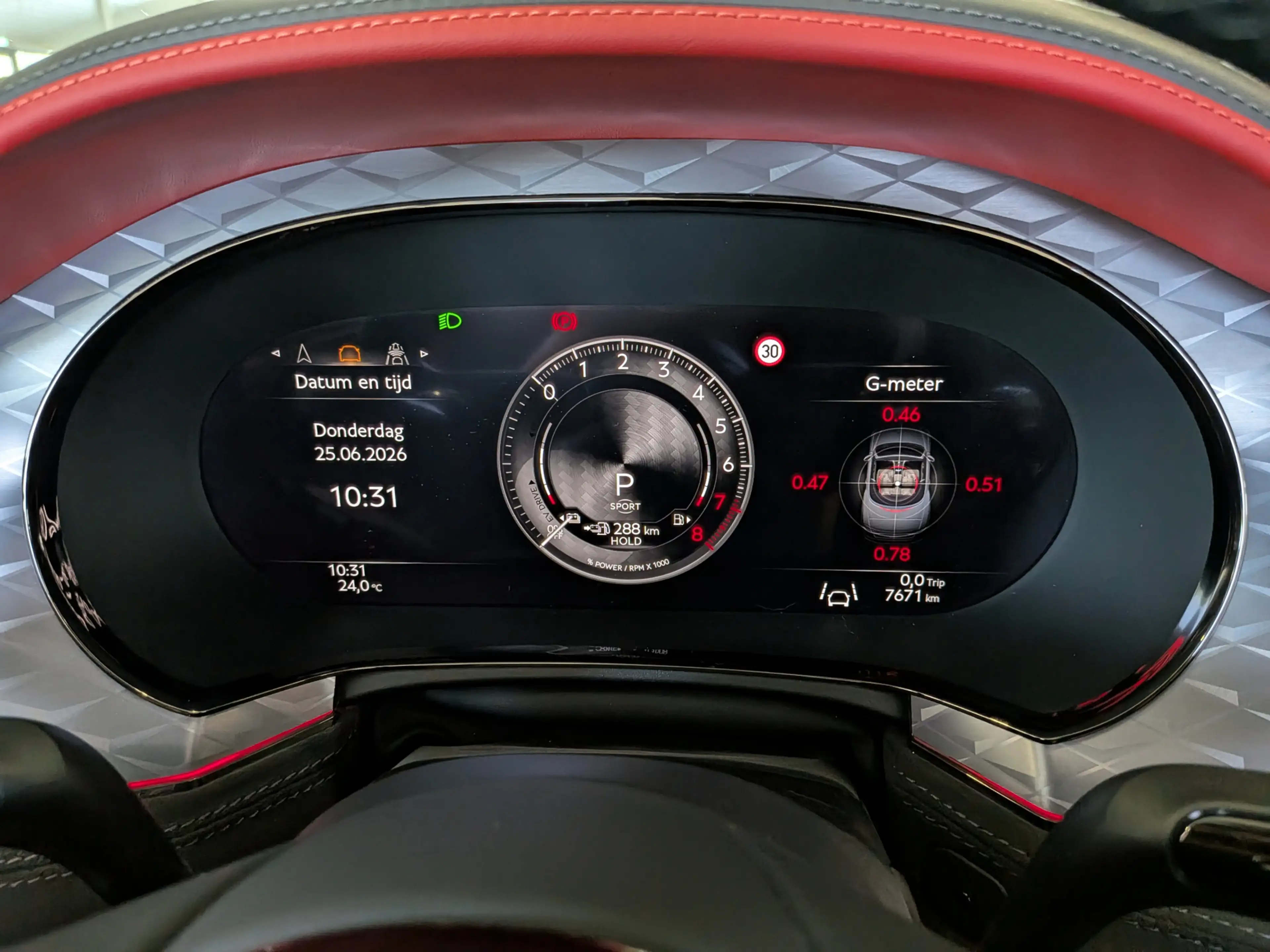Bentley Continental GTC 4.0 V8 Hybrid Mulliner First 1 Edition — photo 21