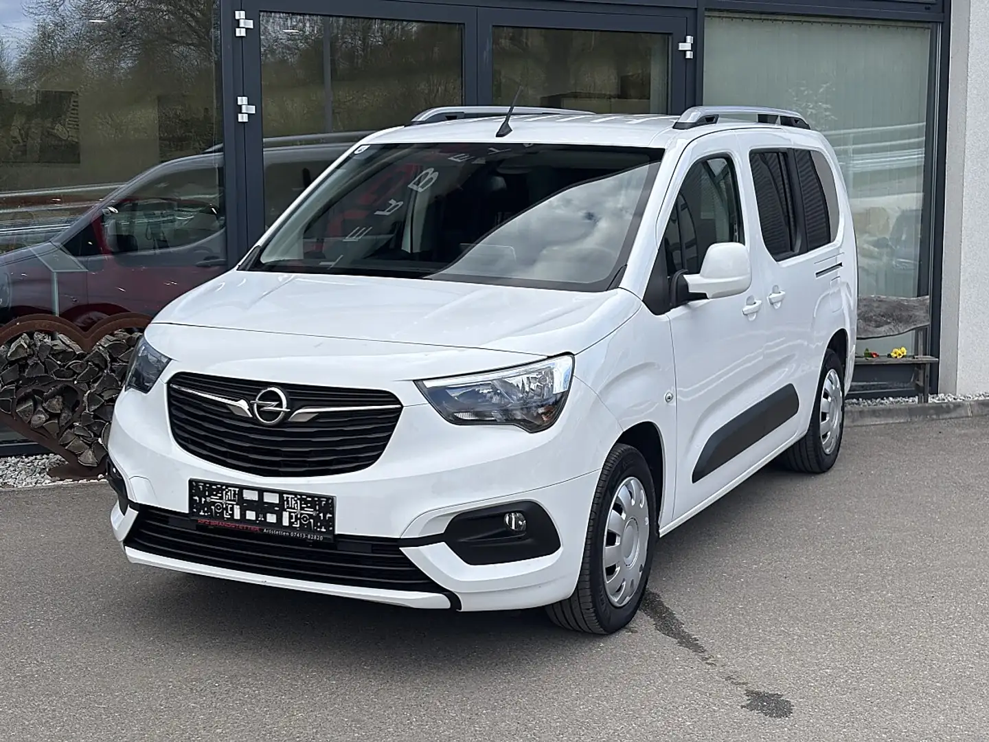 Opel Combo Tour Ed. L2H1 1,6 CDTI Ecot. Easytr. St./St. er... Weiß - 2