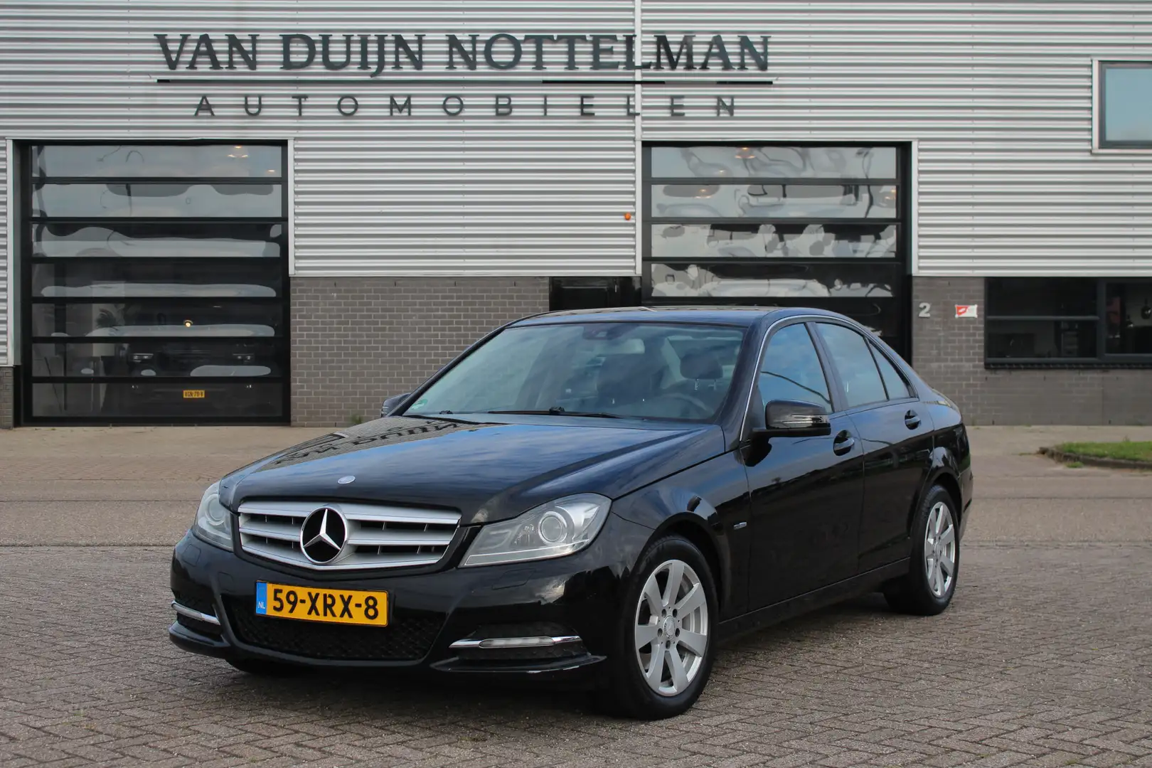 Mercedes-Benz C 200 CDI Elegance / Clima / Cruise / Navigatie Zwart - 1