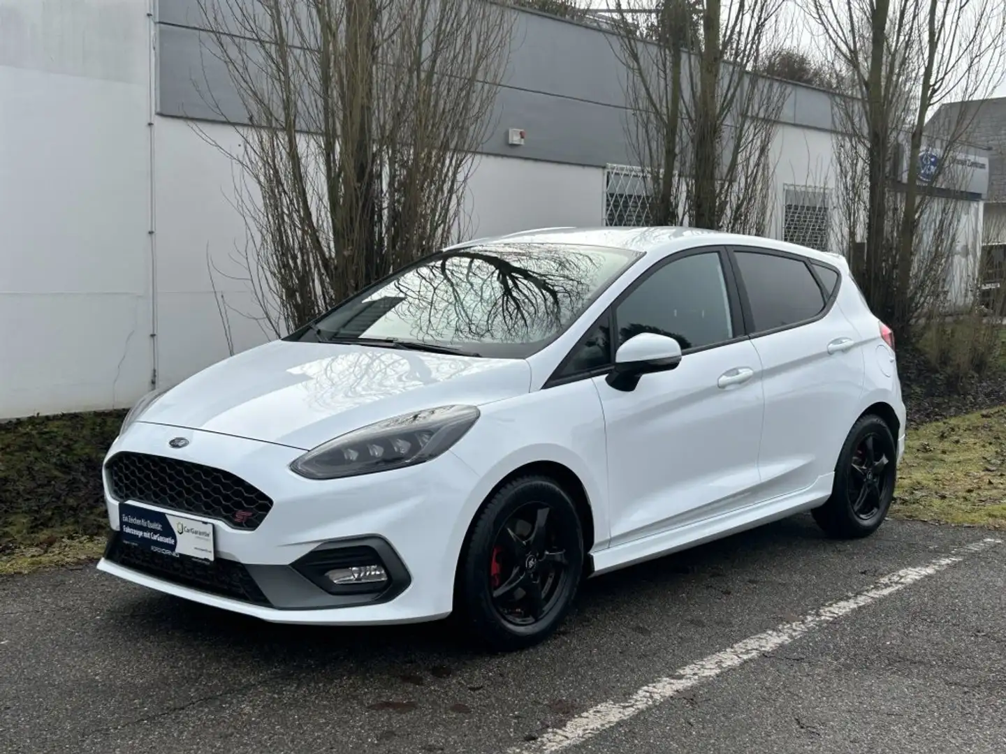 Ford Fiesta ST Plus 1.5EcoBoost 200PS Weiß - 1