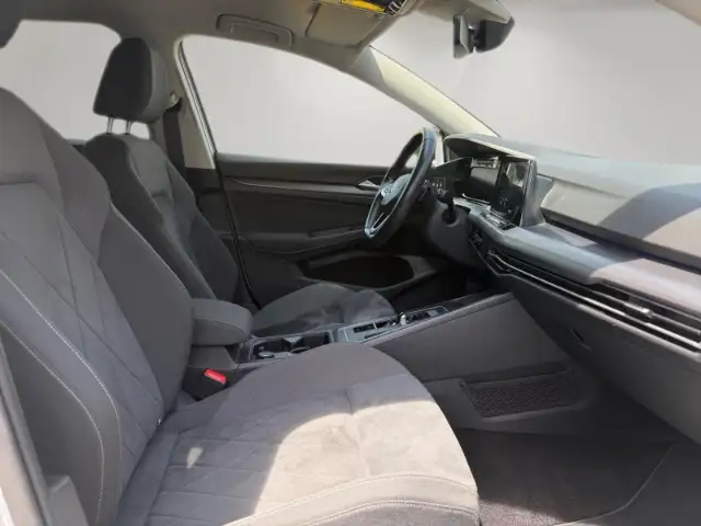 Volkswagen Golf view 14