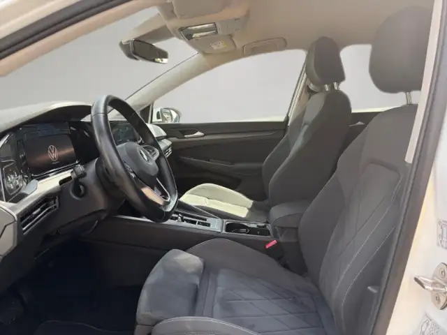 Volkswagen Golf view 7